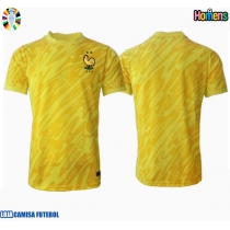 Camisa de Futebol França Goleiro Equipamento Principal Europeu 2024 Manga Curta